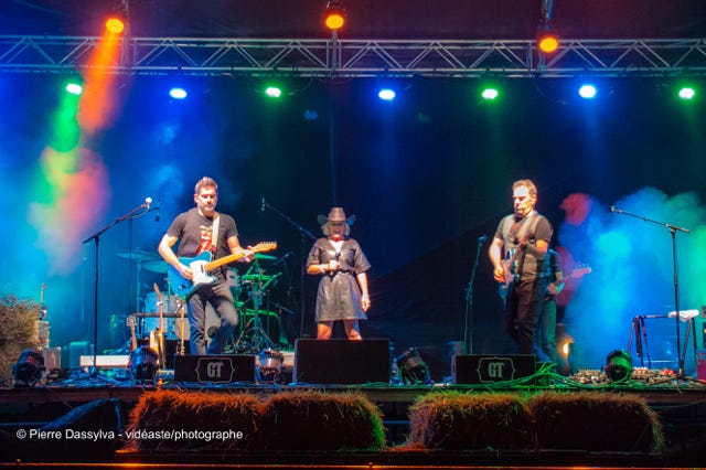 photo, photographie, artiste, spectacle,artistphtoto.ca, vidéo, scène, Guylaine Tanguay, chanteur